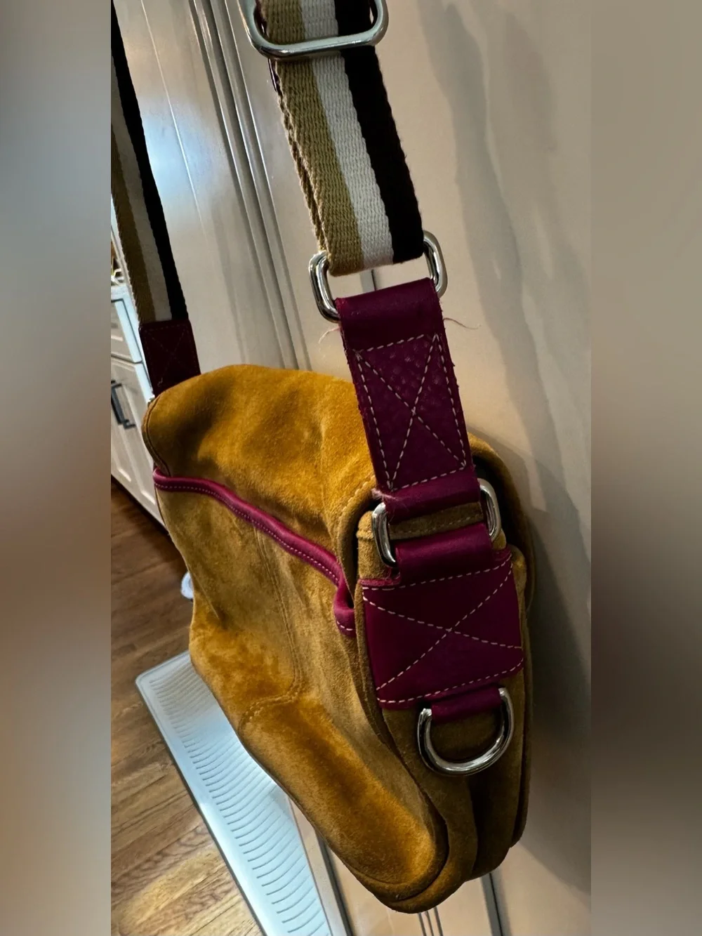Vintage Coach Archive Crossbody Messenger Shoulder Bag Suede 9274